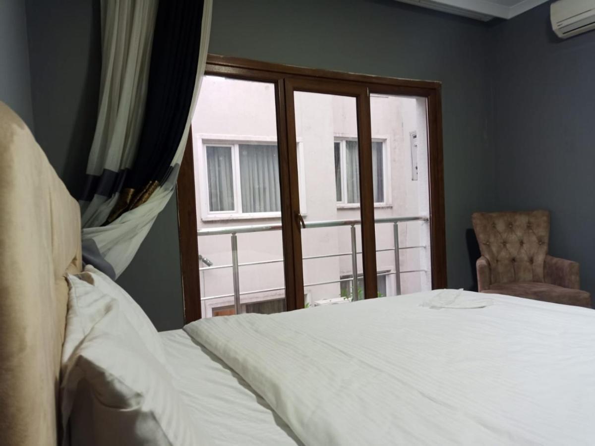 S-travel Aparthotel Istanboel